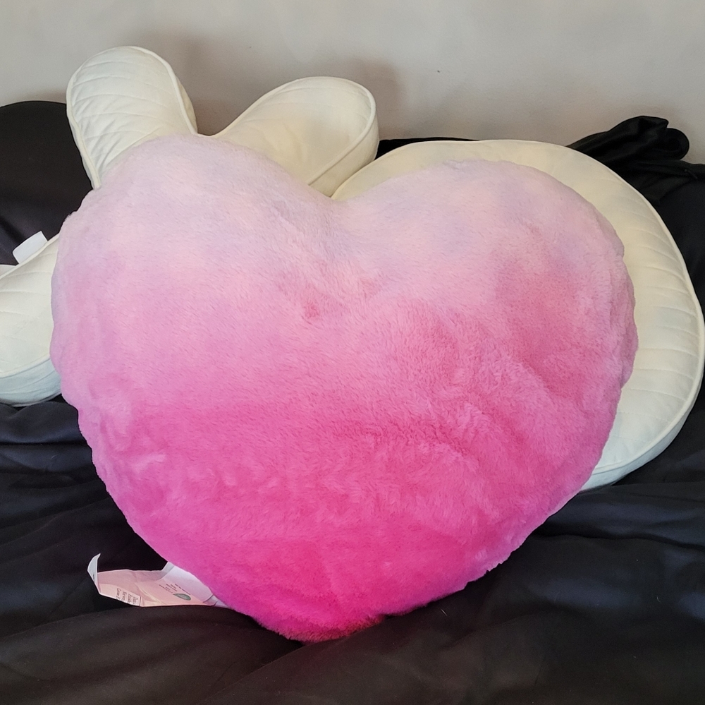 cupcakes and cashmere soft pink ombre heart pillow